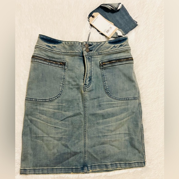 Prana Broadway Skirt - Dusted Blue - Picture 9 of 15